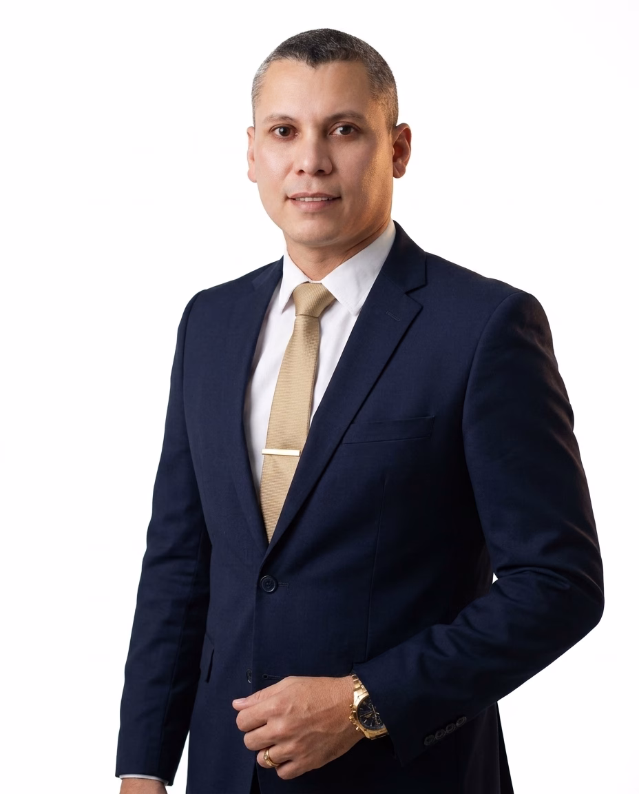 Dr. José Mendoza